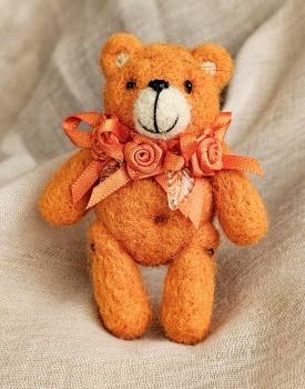 Brooch "Love Bear" orange